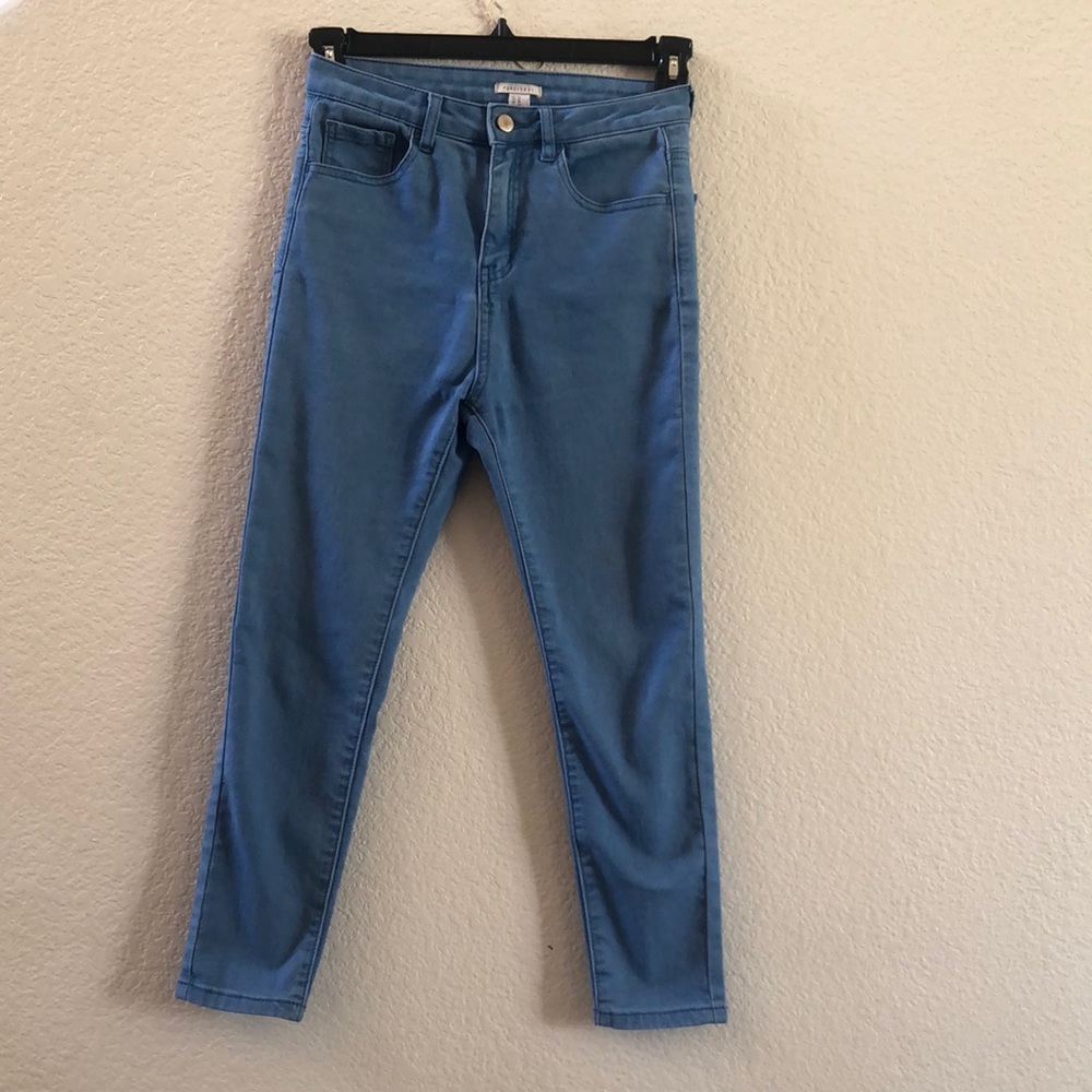 Skinny stretchy jeans size 28